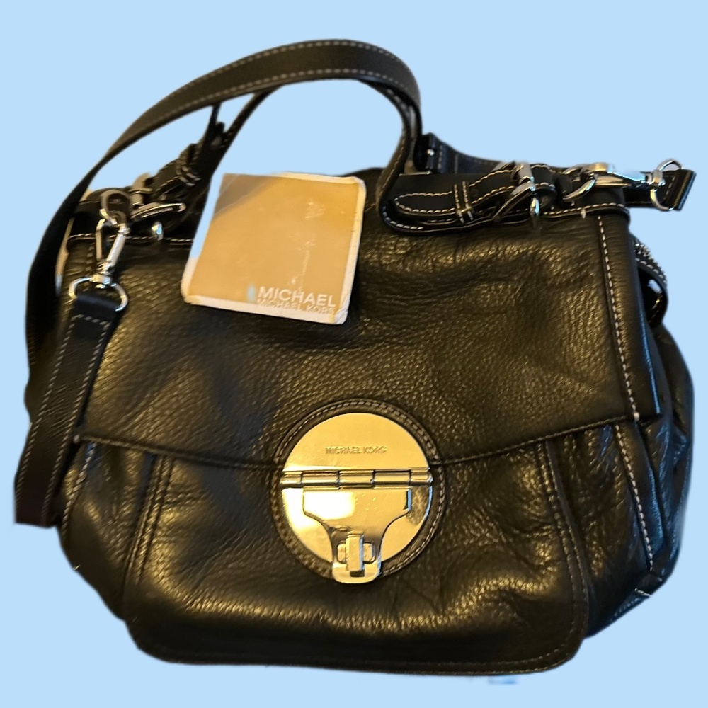 Authentic Michael Kors - Black Leather Handbag With Turn Lock